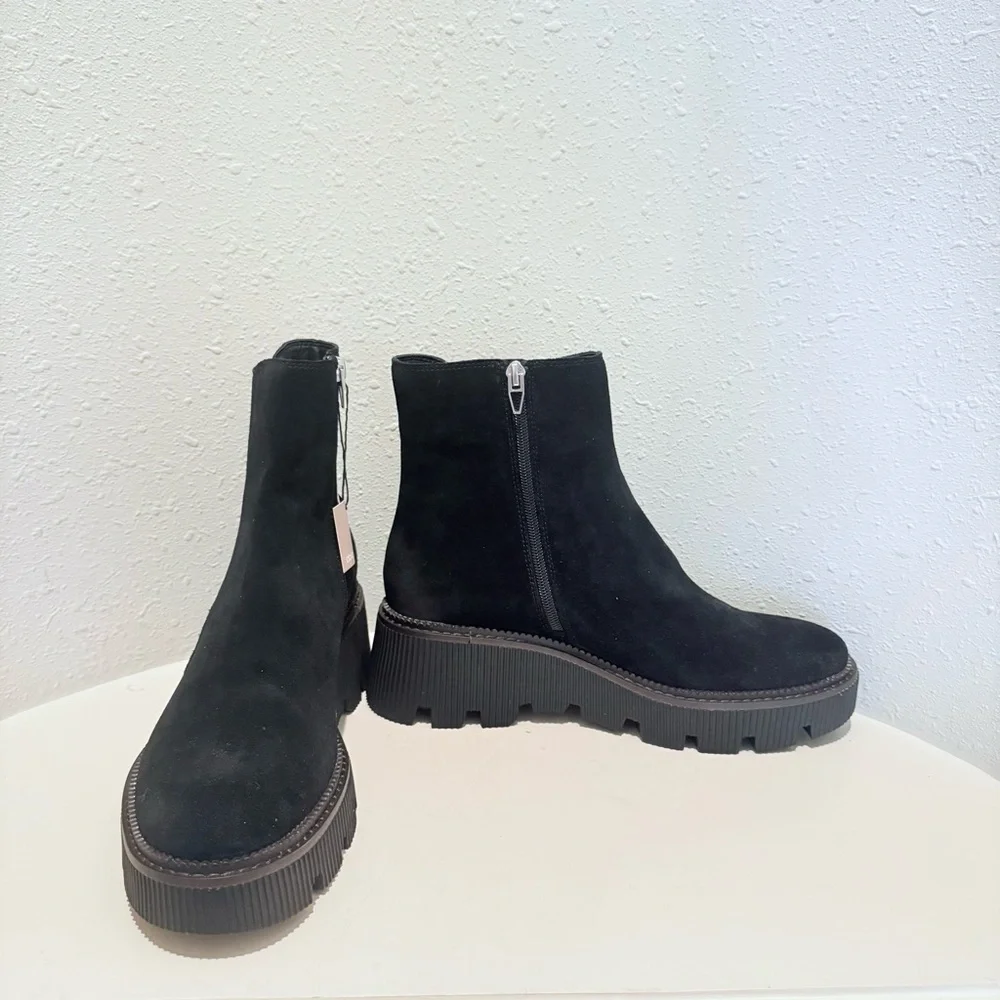 Dolce Vita Emmet Women’s Suede Black Ankle Boots Size 10 NWT